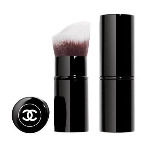 chanel pinceau fond de teint foundation brush 6|PINCEAU FOND DE TEINT RETRACTABLE N°103 .